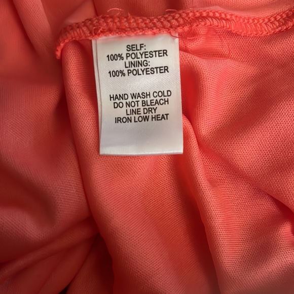 Lulu’s midi dress 👗 - Picture 15 of 15